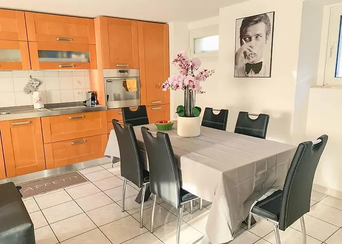 Magoria, Nel Cuore Della Vecchia Di * Locarno